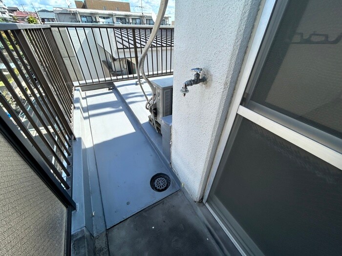 物件内観写真21　(洗濯機置場)