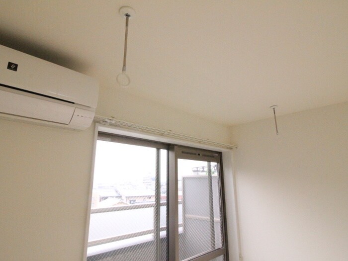 物件内観写真17　(室内からの展望)