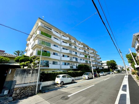 岡本ｾﾝﾁｭﾘｰﾏﾝｼｮﾝ(607)外観写真