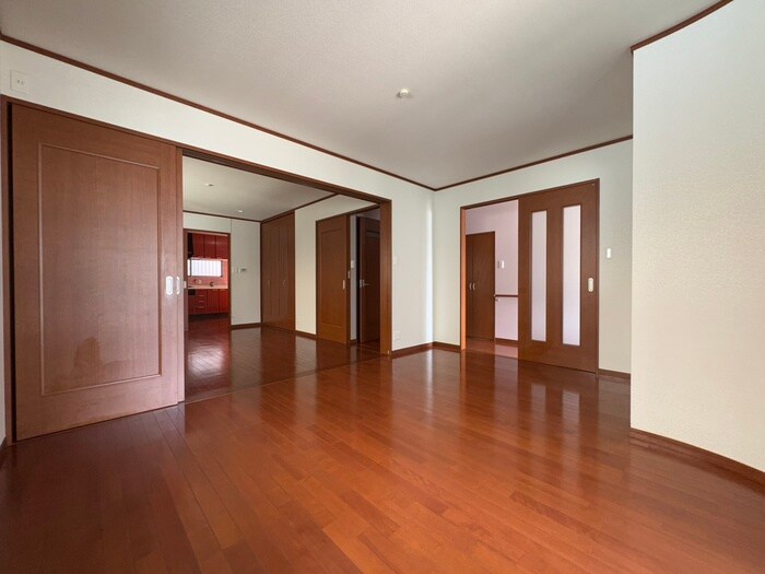 物件内観写真18　(居室)