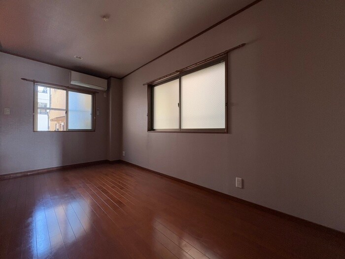 物件内観写真19　(居室)