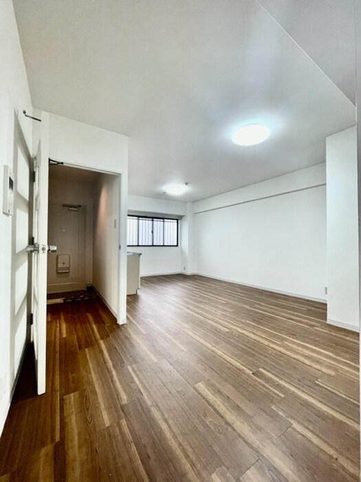 物件内観写真8　(内観写真)