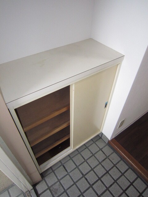 物件内観写真14　(靴箱)