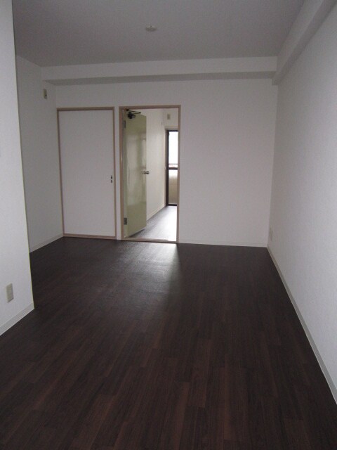 物件内観写真15　(居室)