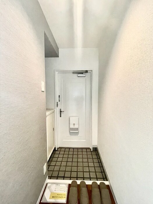 物件内観写真22　(玄関)