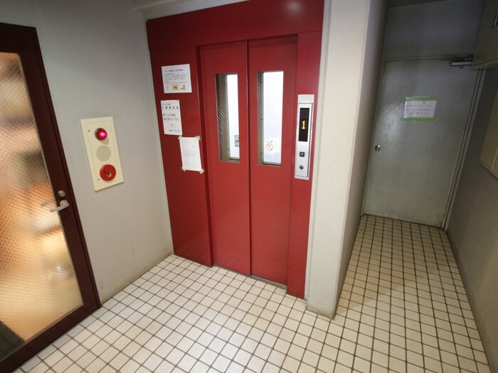 物件外観写真6　(建物設備)