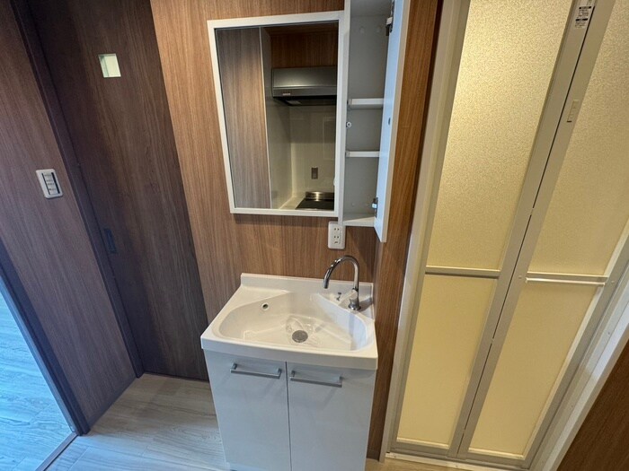 物件内観写真14　(洗面)