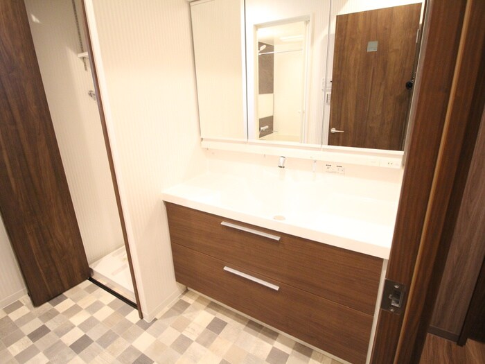物件内観写真14　(洗面)