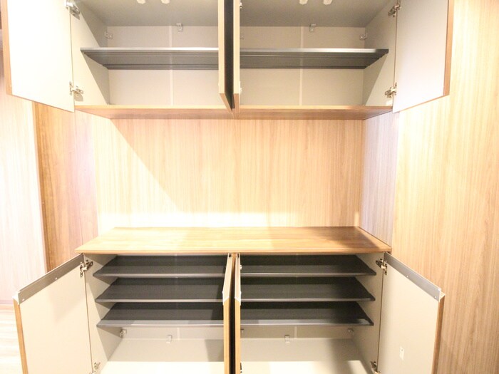 物件内観写真18　(靴箱)