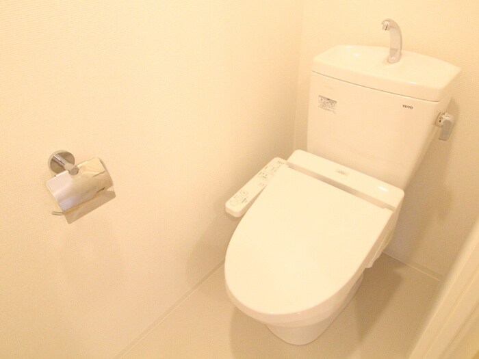 物件内観写真10　(トイレ)