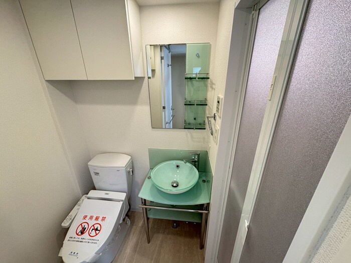 物件内観写真12　(洗面)