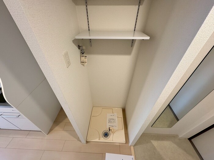 物件内観写真13　(洗濯機置場)