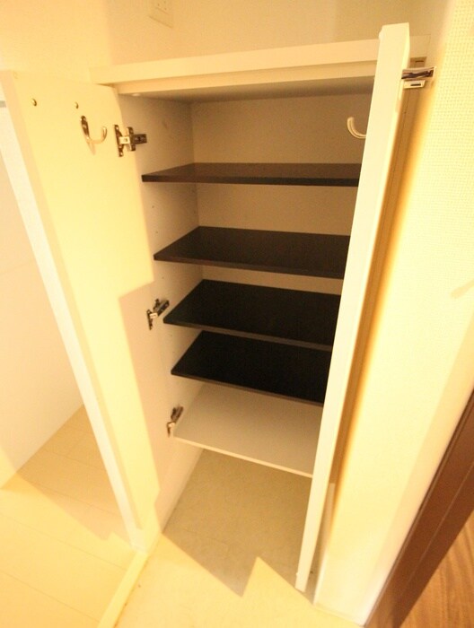 物件内観写真18　(靴箱)