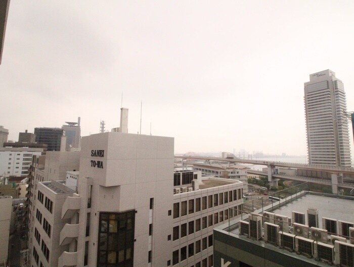 物件内観写真21　(室内からの展望)