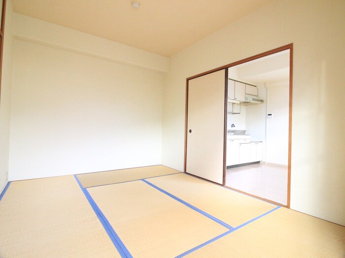 物件内観写真10　(居室)