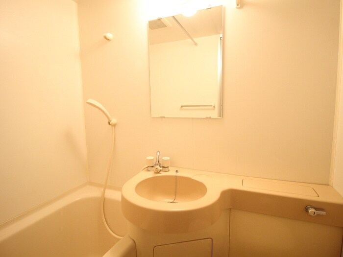 物件内観写真10　(洗面)