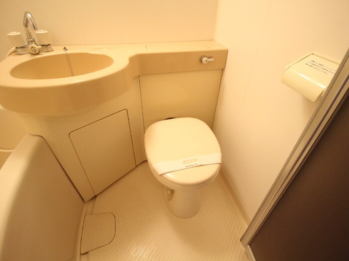 物件内観写真11　(トイレ)