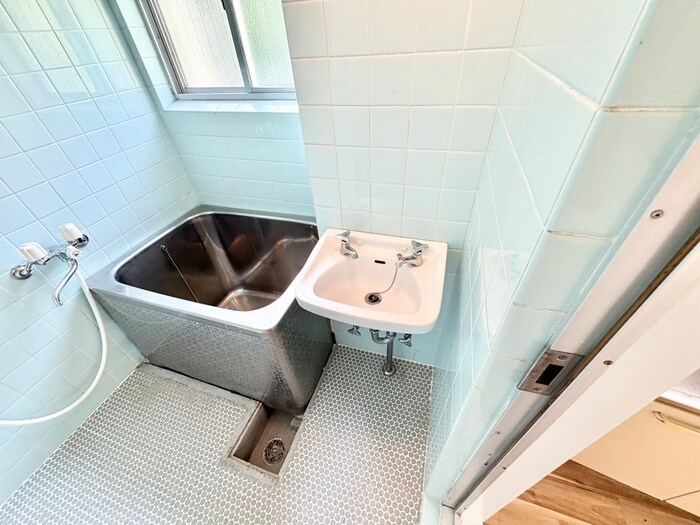 物件内観写真9　(洗面)