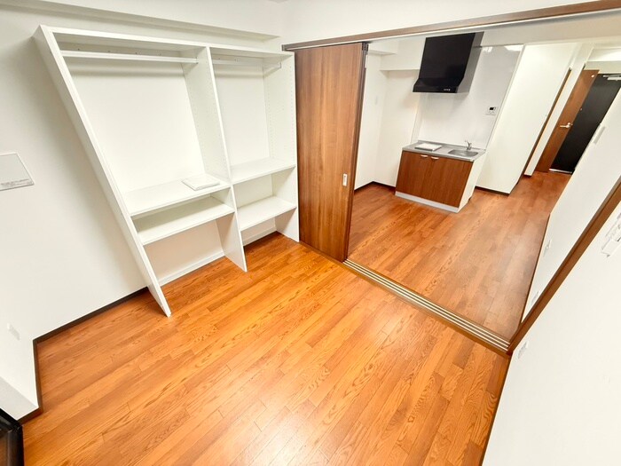 物件内観写真10　(居室)