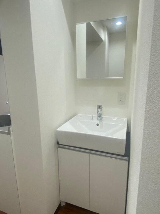 物件内観写真10　(洗面)