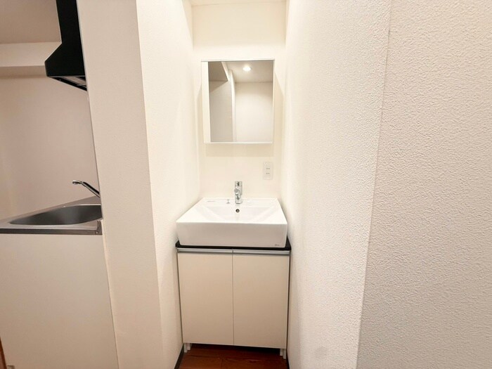 物件内観写真13　(洗面)