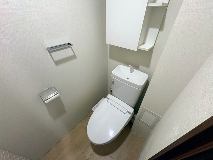 物件内観写真16　(トイレ)