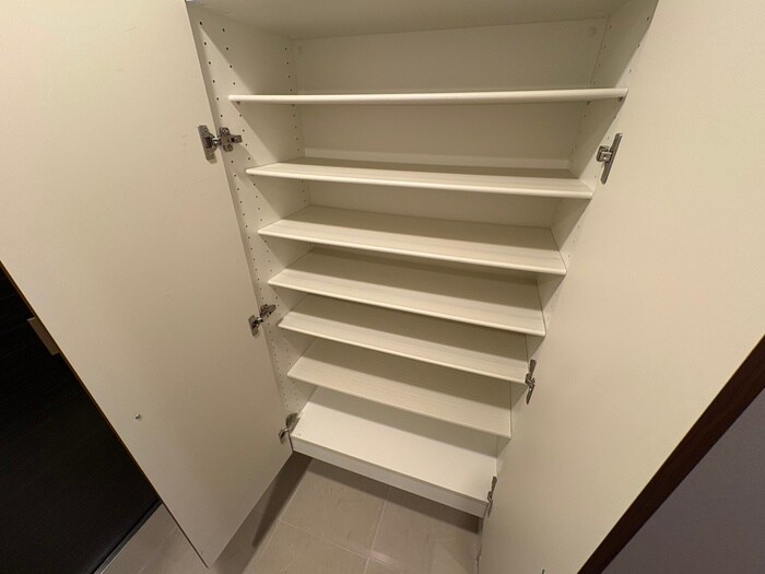 物件内観写真19　(靴箱)