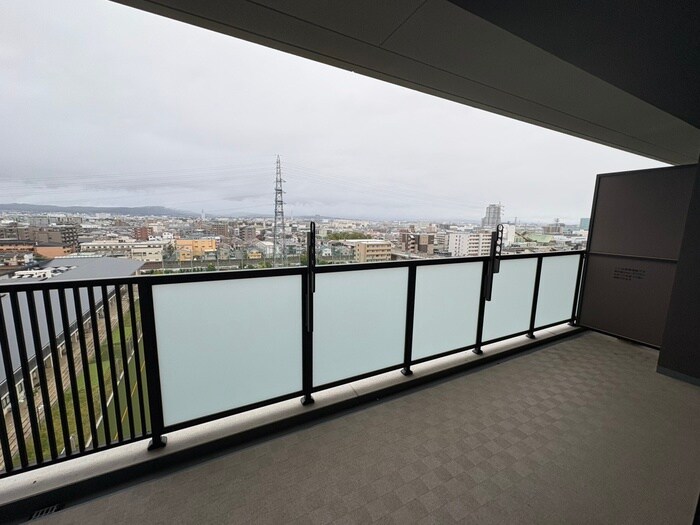 物件内観写真20　(室内からの展望)