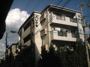 パレ中宮外観写真