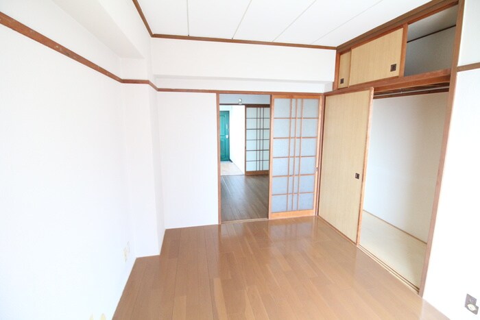 物件内観写真7　(居室)