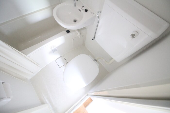 物件内観写真12　(トイレ)