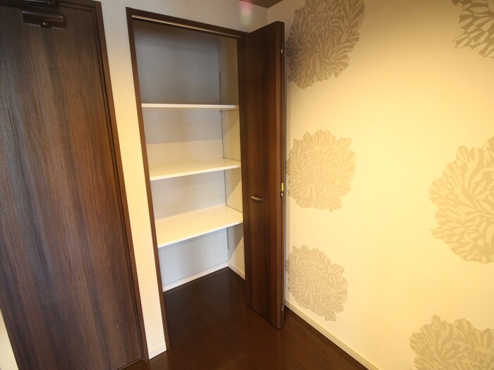 物件内観写真14　(収納)