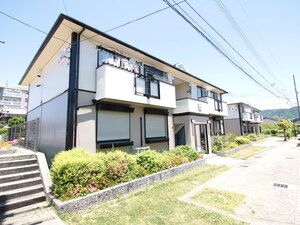 サンビレッジ岩井Ａ棟外観写真