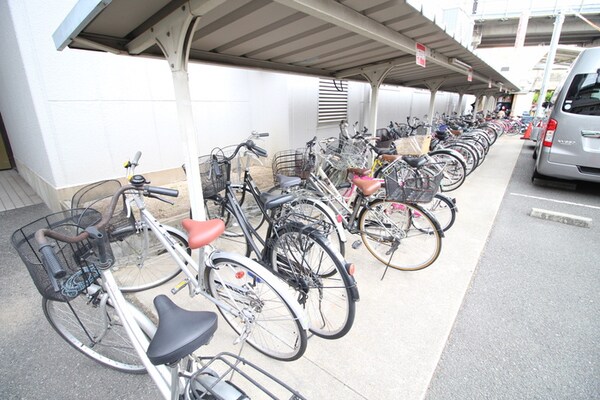 駐輪場