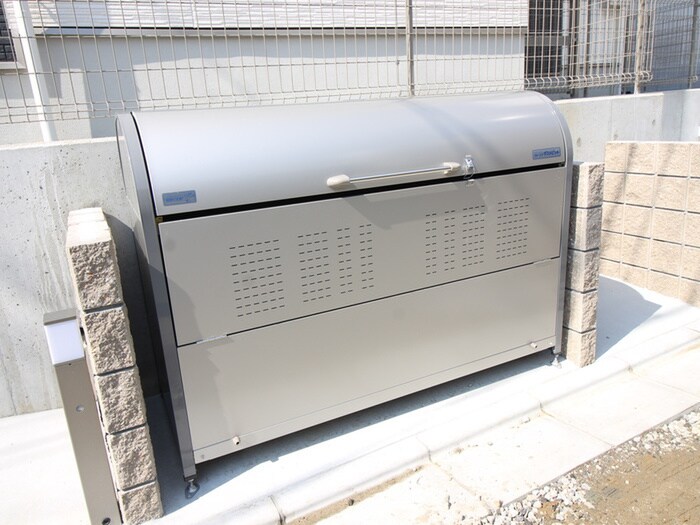 物件外観写真4　(建物設備)