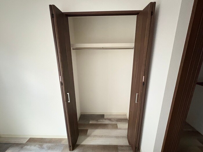 物件内観写真16　(収納)