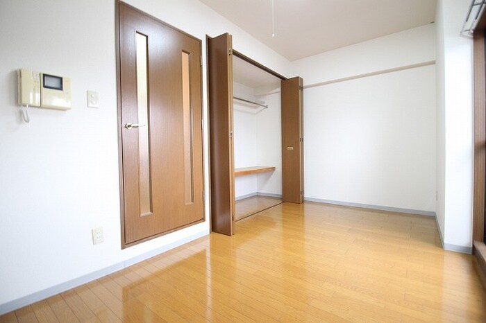 物件内観写真14　(居室)