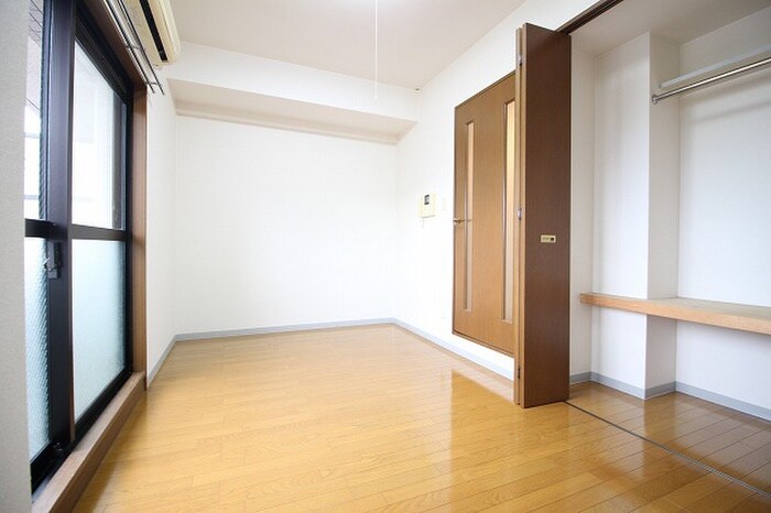 物件内観写真15　(居室)