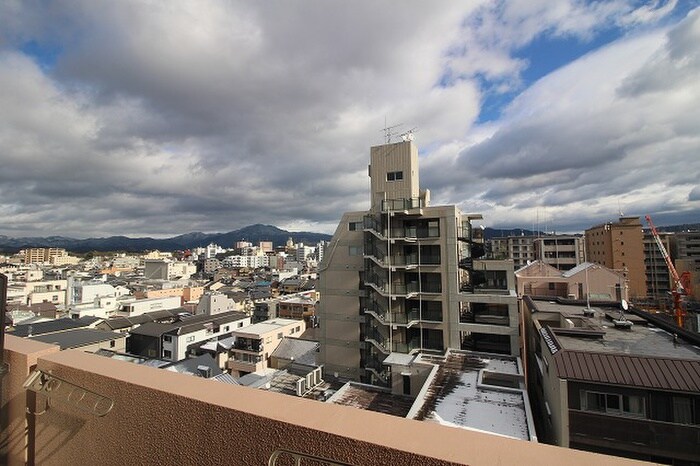 物件内観写真19　(室内からの展望)