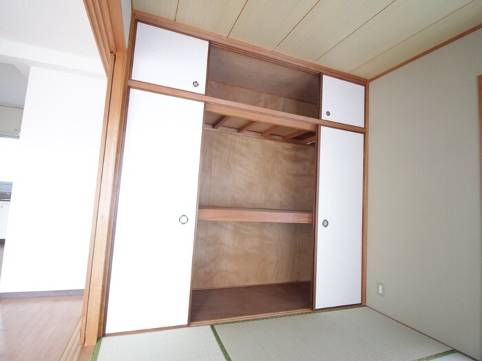 物件内観写真14　(収納)
