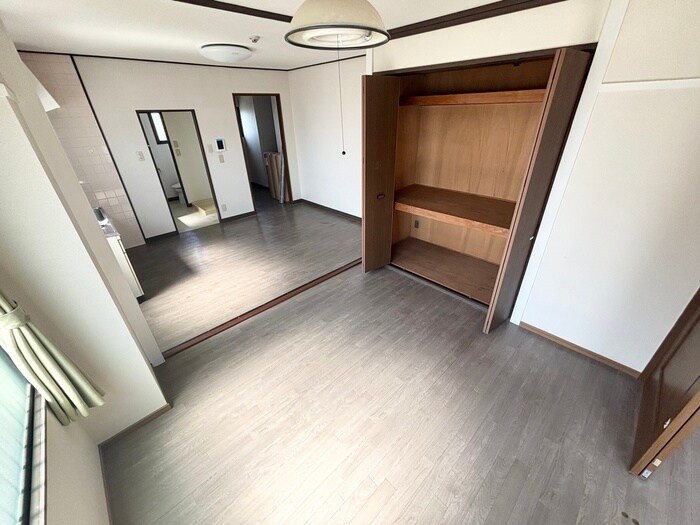 物件内観写真18　(居室)