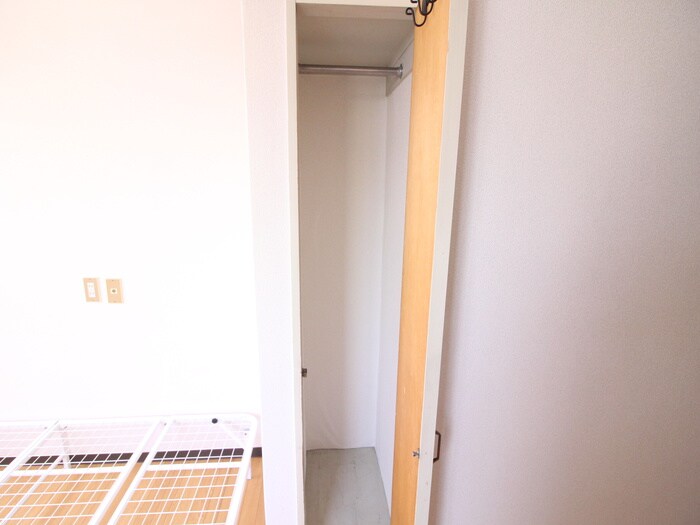 物件内観写真11　(収納)