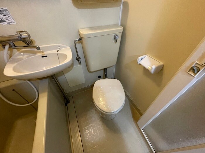 物件内観写真11　(トイレ)