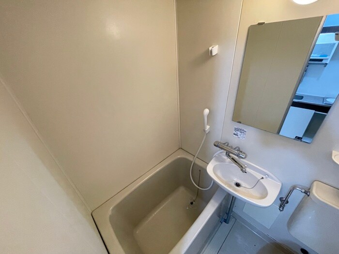 物件内観写真13　(バス／シャワールーム等)