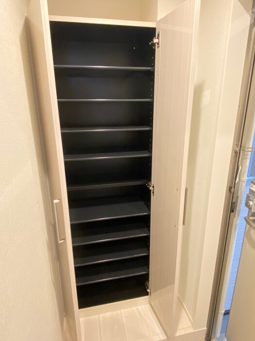 物件内観写真16　(靴箱)