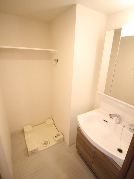 物件内観写真10　(洗面)