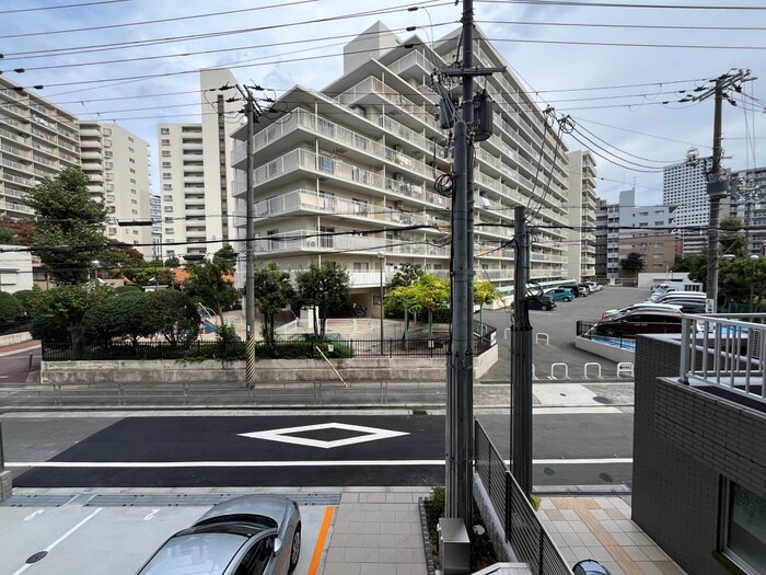 物件内観写真15　(室内からの展望)