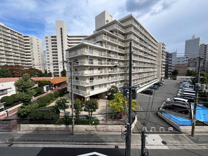 物件内観写真15　(室内からの展望)