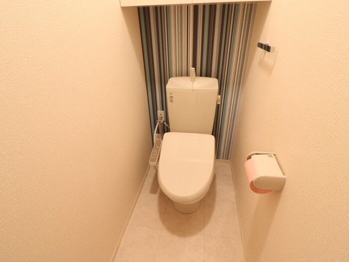 物件内観写真13　(トイレ)