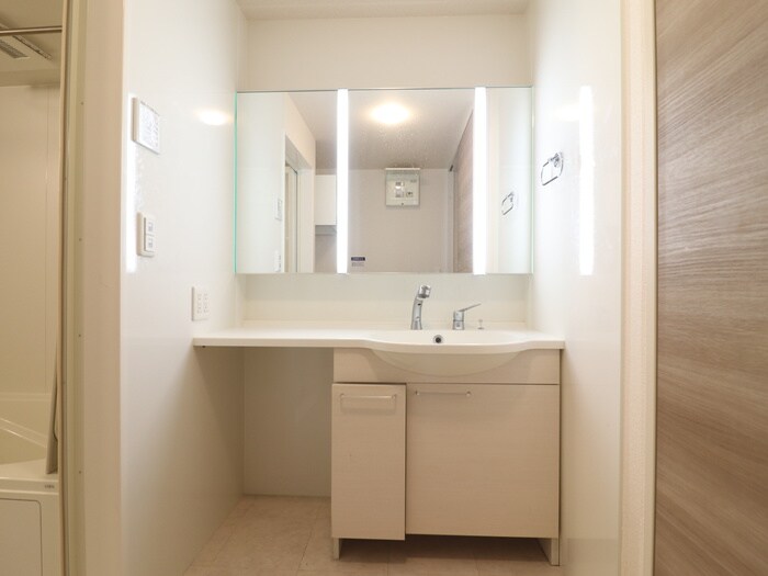 物件内観写真14　(洗面)